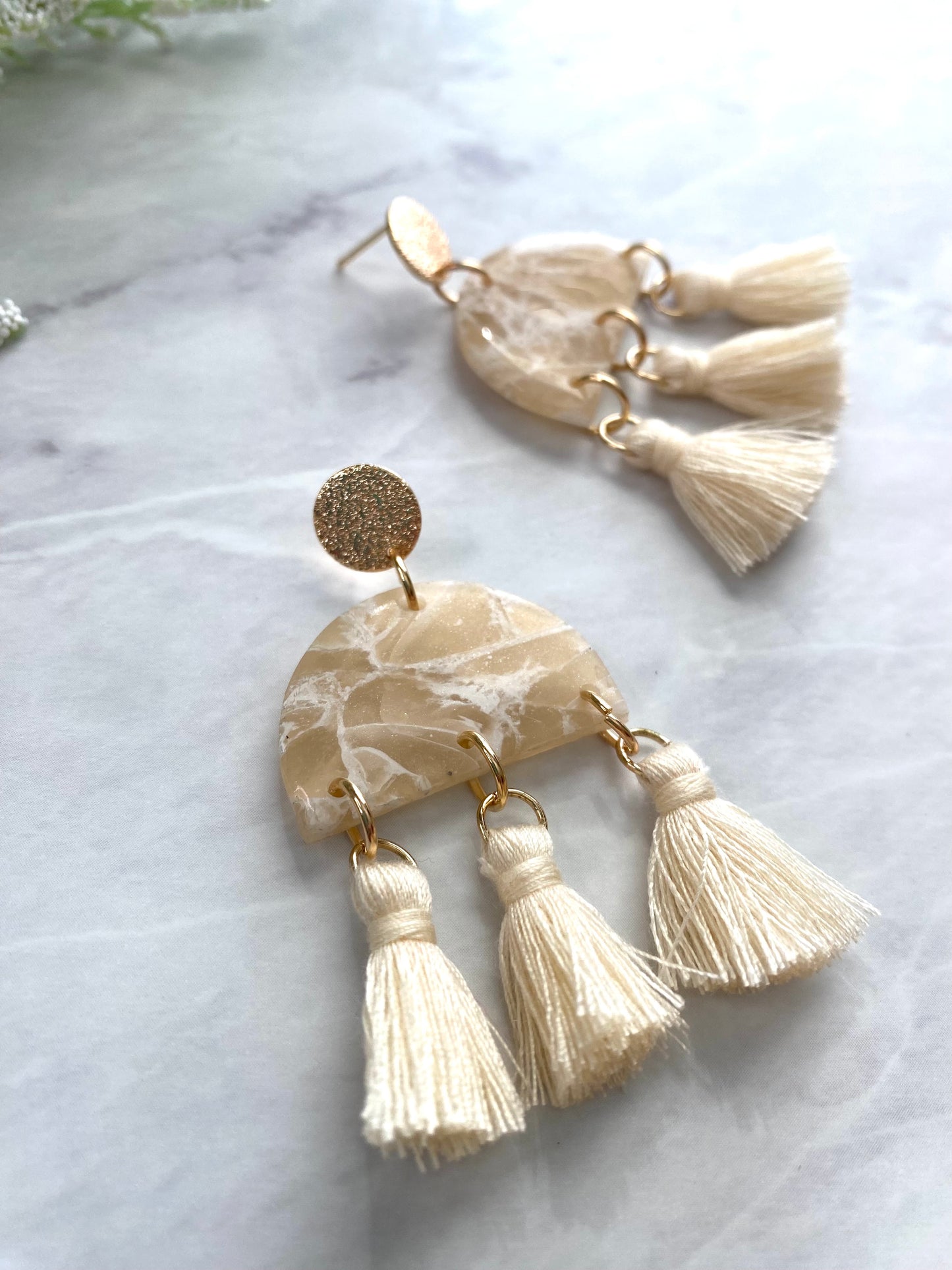 Marbled Cream Tassle Earrings