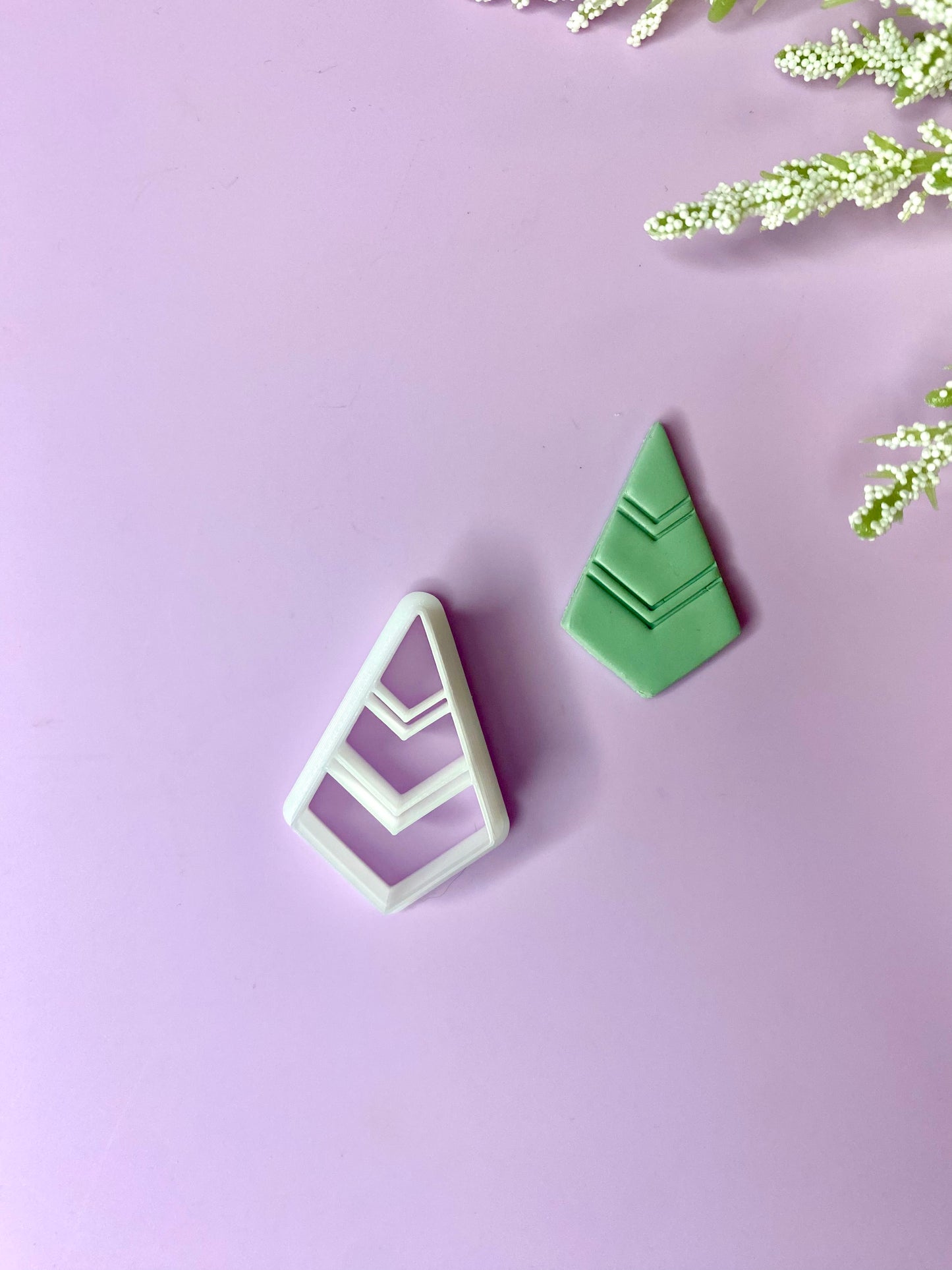 Tribal Diamond Dangle - Polymer Clay Cutter