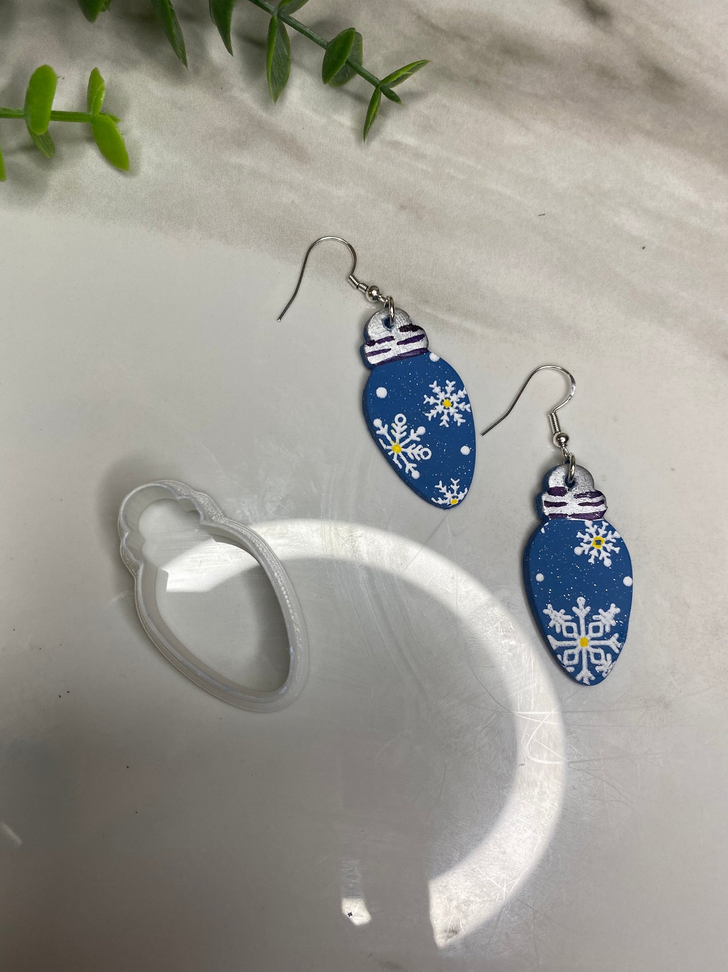 Ornament Bulb 1.5 Inch - Polymer Clay Cutter