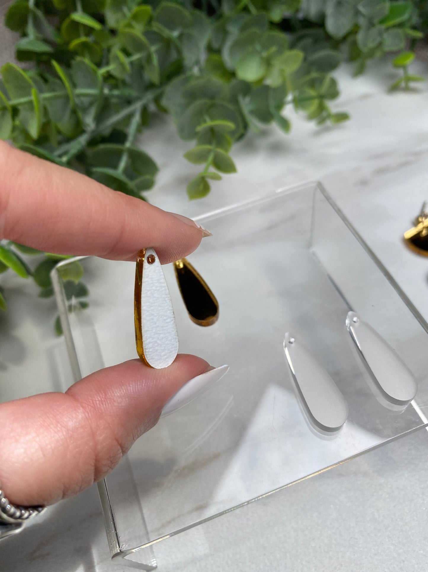 Long Tear Drop Acrylic Connects - Jewelry Findings