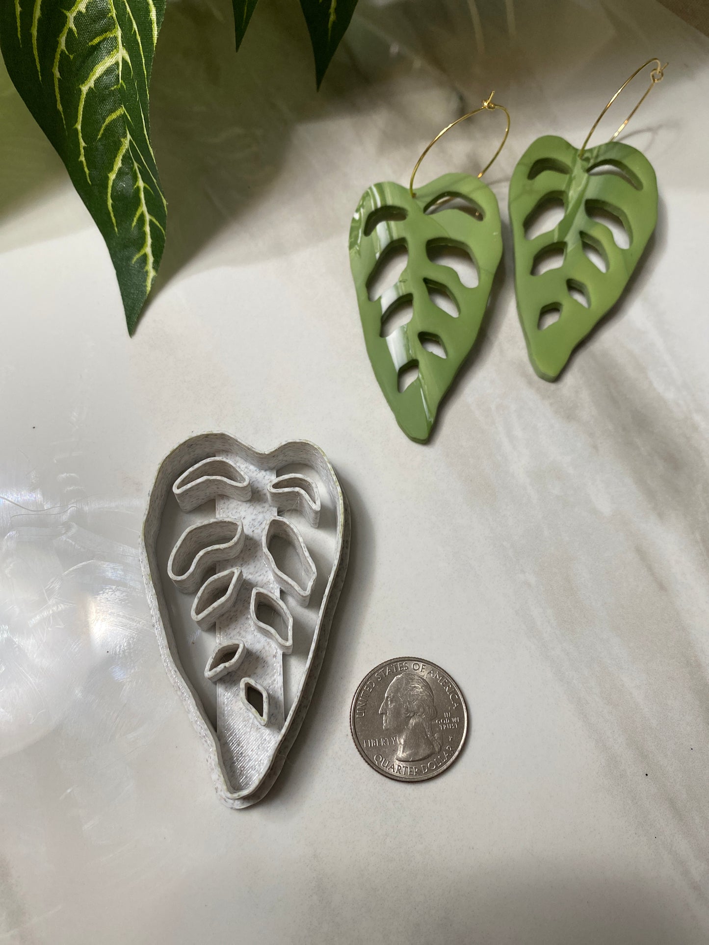 Swiss Cheese Monstera (Statement size) - Polymer Clay Cutter