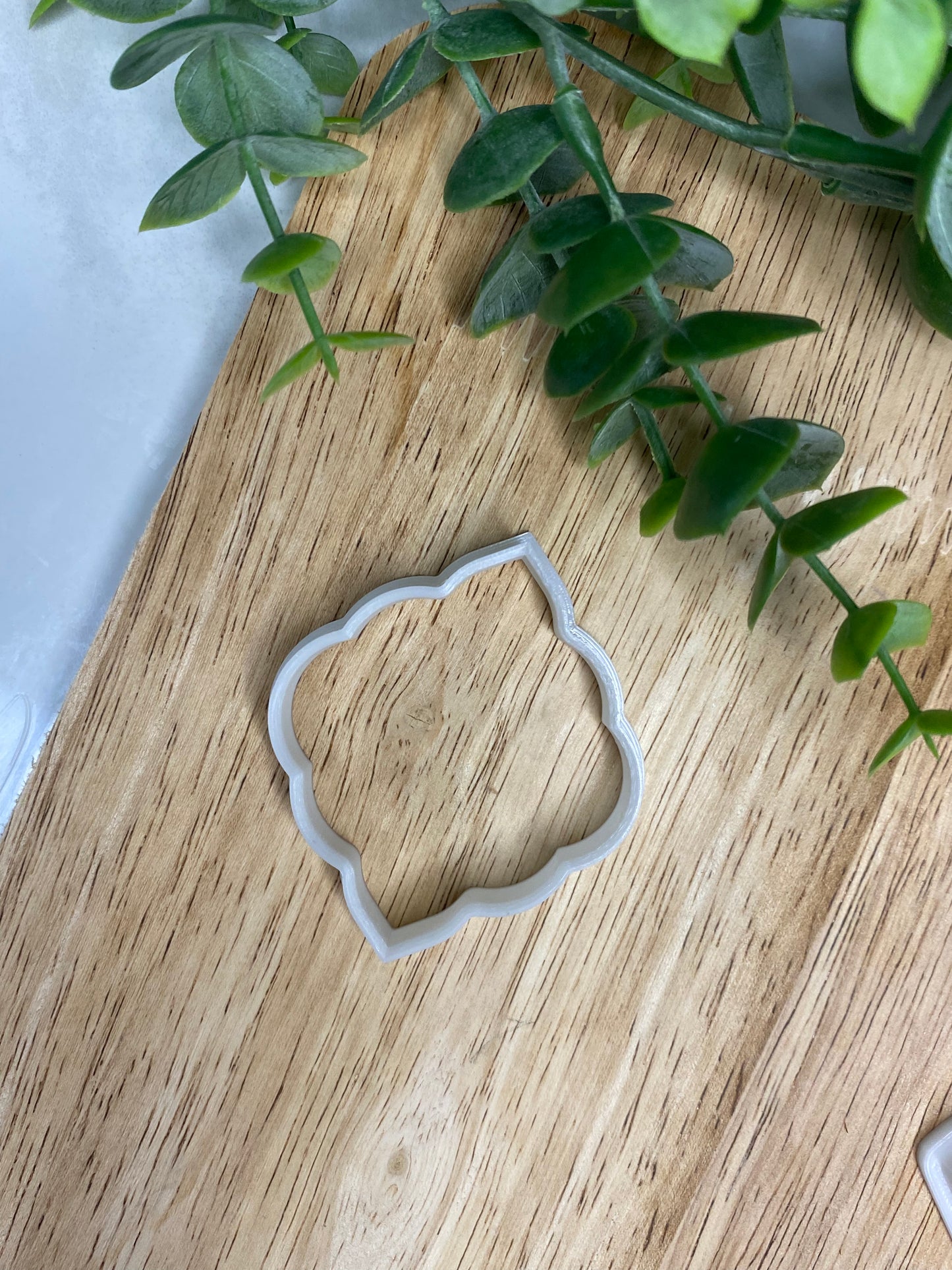Scalloped Diamond - Polymer Clay Cutter